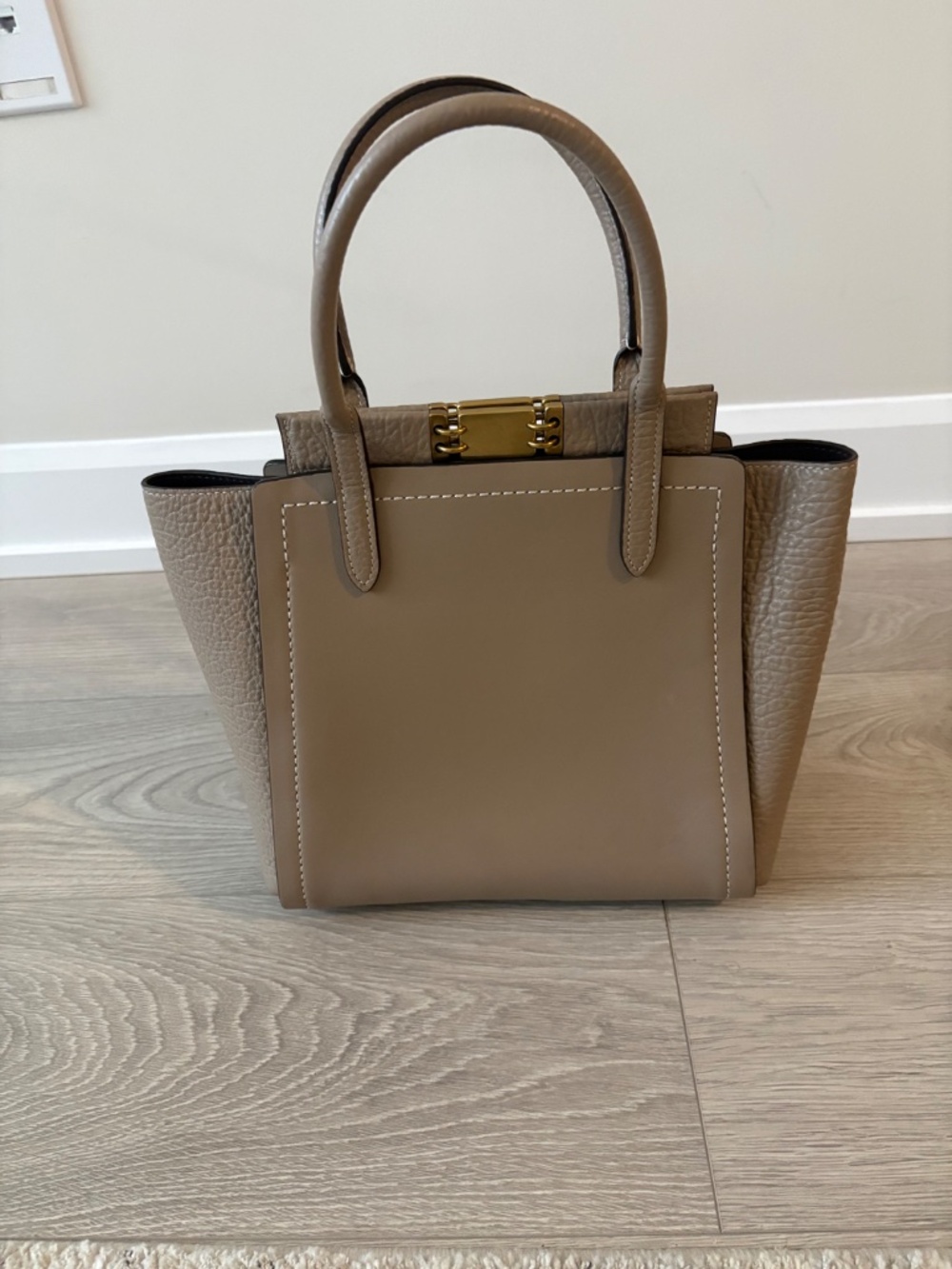 Coach structured tote - Picture 2 of 4